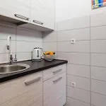 2 Bedroom Lovely In Διαμέρισμα