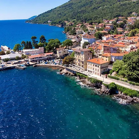 Apartament Cozy In With Wifi Lovran